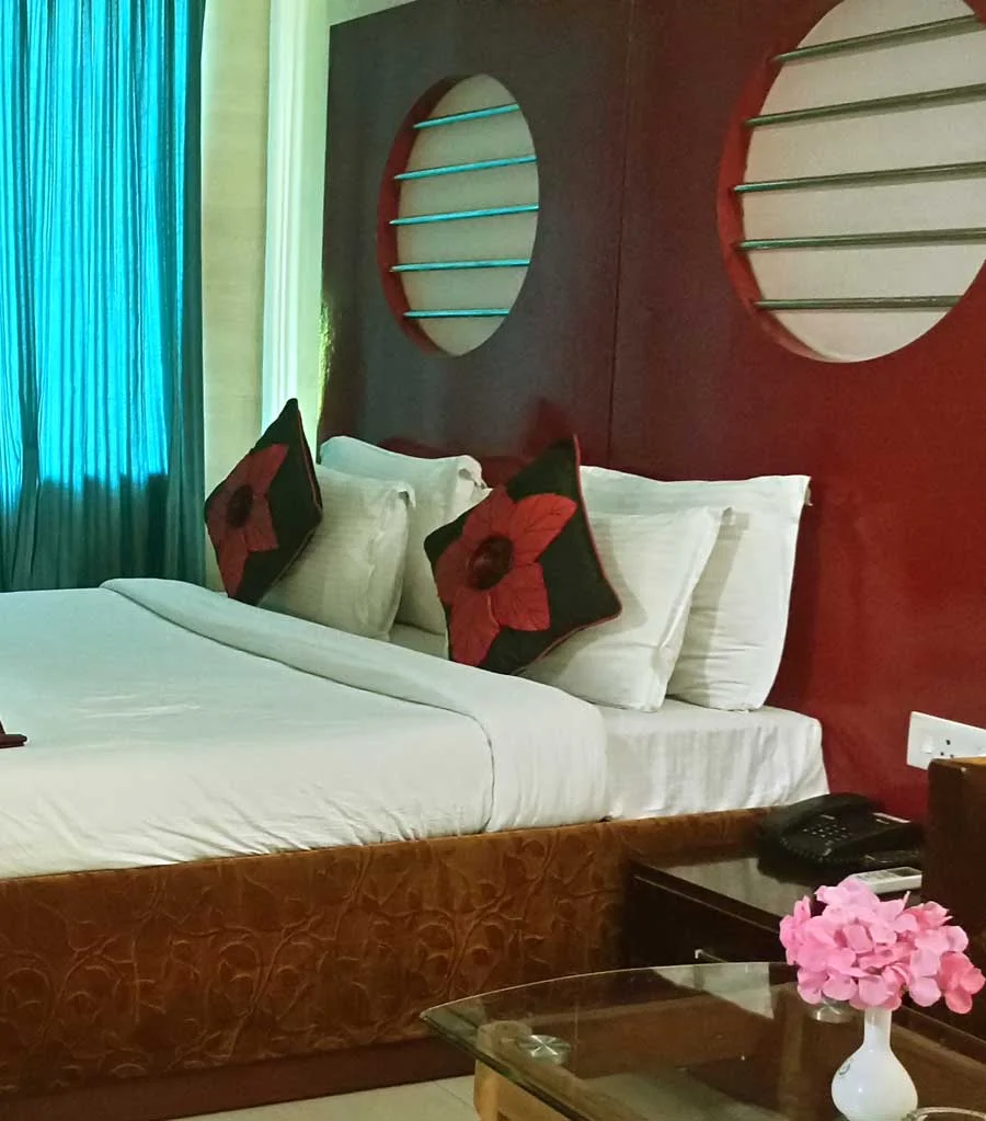 Hotel Monarch Anchal